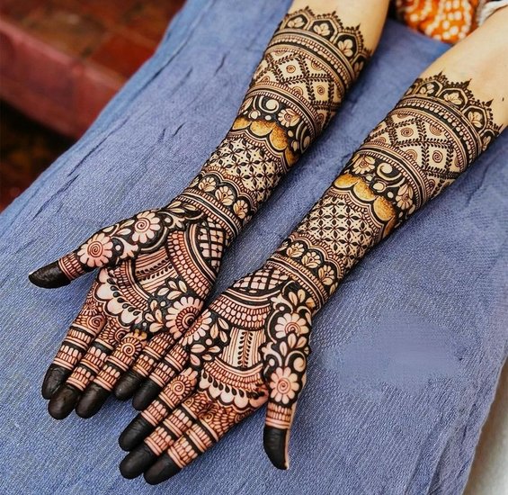 Best Mehndi patterns for Holi