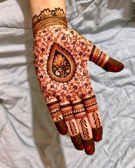 DIY Mehndi Designs at Home