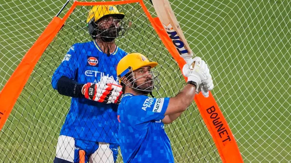 IPL 2025: मुंबई के गेंदबाजों के होश उड़ाने के लिए एमएस धोनी किस तरह कर रहे हैं तैयारी, सैम करन ने किया खुलासा