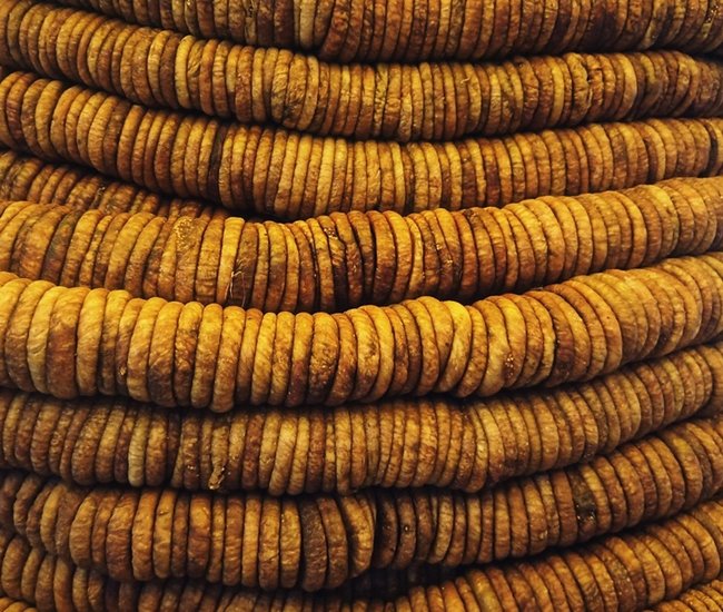 Dried figs