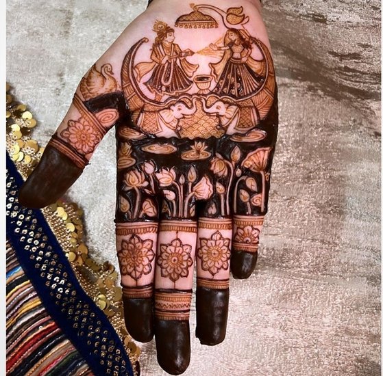 Easy Mehndi designs for Holi
