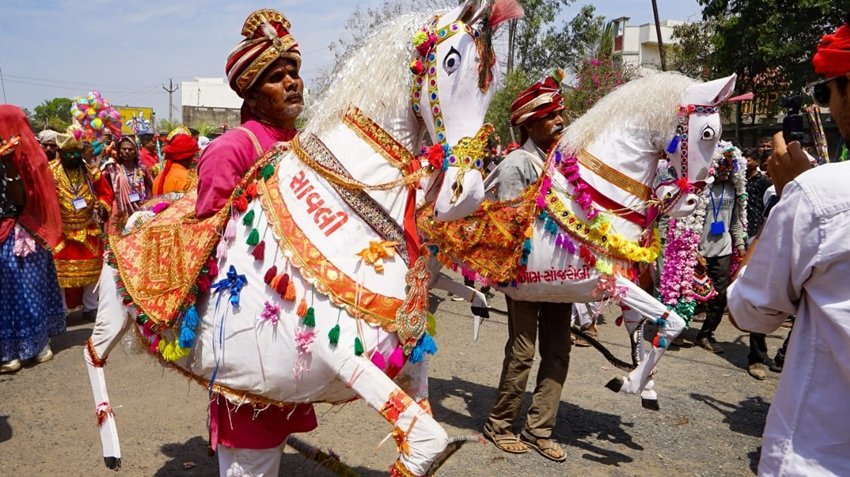 Folk traditions of Gujarat