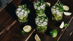 Holi 2025: होली वाले दिन सोडा में ये सस्ती चीज मिलाकर बनाएं जबरदस्त Mojito Drink, पीकर खुशी से झूमेंगे लोग