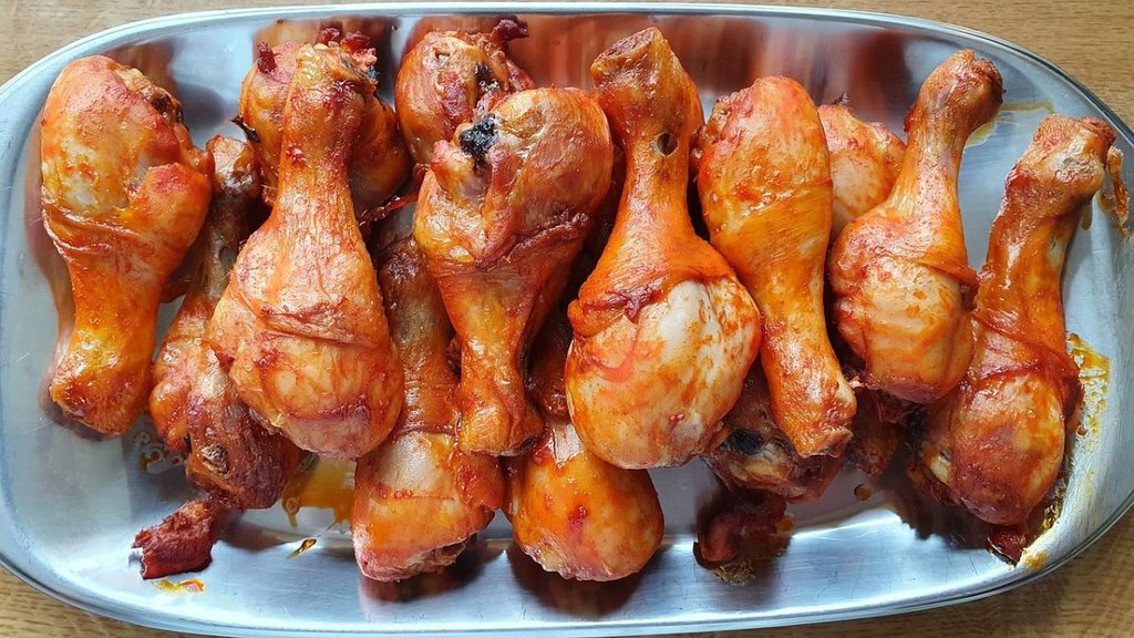 Shanghai restaurant,half-chicken dish,sunflower chicken