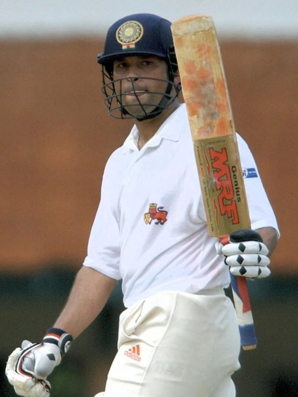 MRF bat cricketers