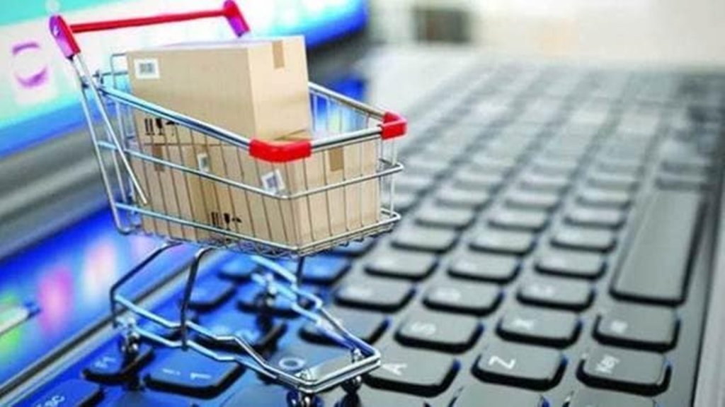 Online fraud, cyber fraud, gift voucher of Rs 1000, fraud of 51 lakhs, Amazon gift card scam, stock market fraud