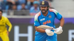 सुनील गावस्कर ने उठाए रोहित शर्मा के अटैकिंग खेल पर सवाल, कहा- 25 रन बनाकर खुश नहीं होना चाहिए