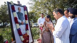 दिल्ली की सियासत में भाई-बहन, सीएम रेखा गुप्ता का प्रवेश वर्मा को लेकर बड़ा बयान; बताया क्यों मिला CM का पद