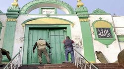 संभल की जामा मस्जिद पहुंची ASI टीम, रंगाई-पुताई के लिए किया जा रहा सर्वे