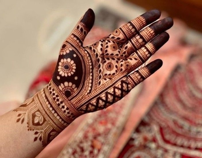 Simple Eid Mehndi Designs