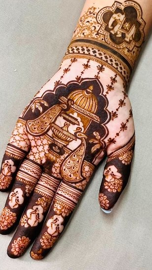 Simple and Minimal Mehndi Designs