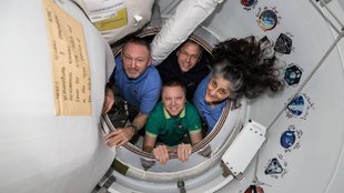 Sunita Williams, NASA