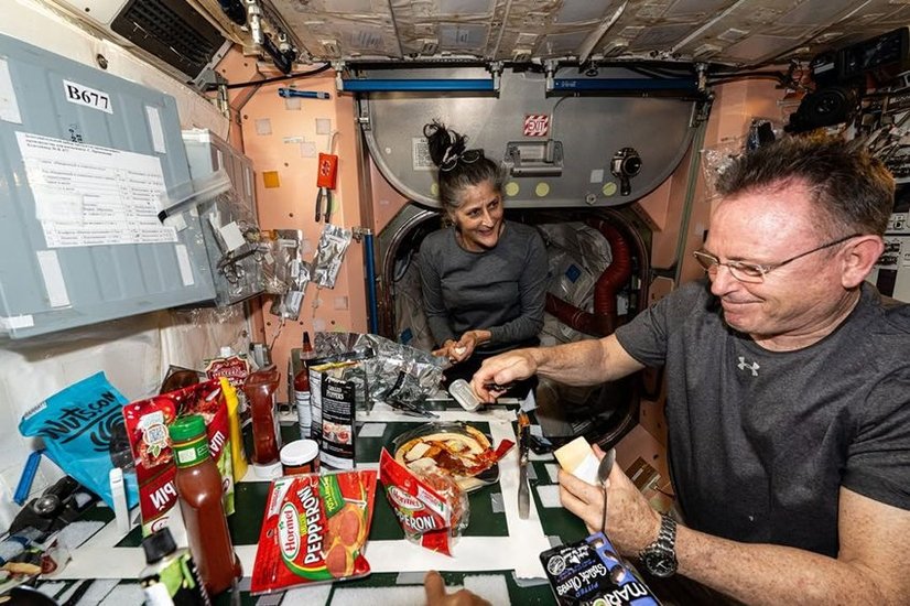 Astronauts Foods in Space