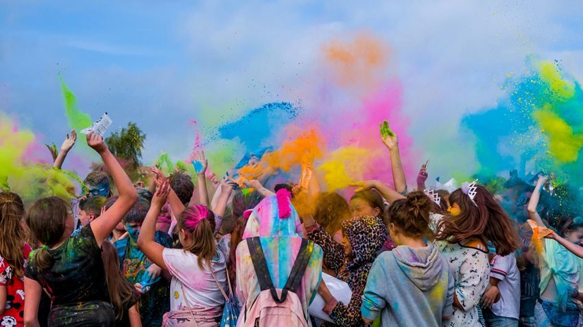 Holi 2025