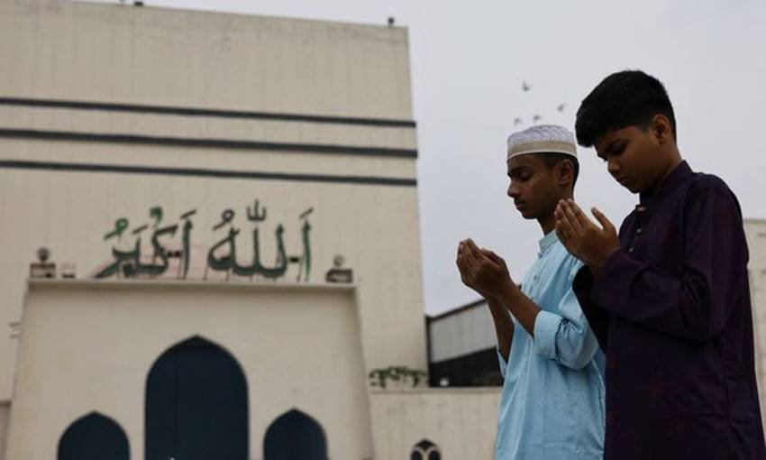 In which countries Eid is celebrated differently