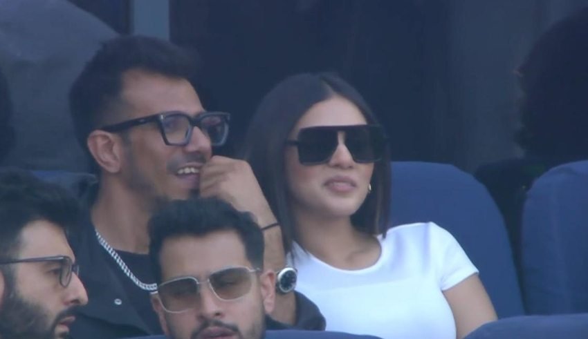 Yuzvendra Chahal Spotted in Dubai With Whom