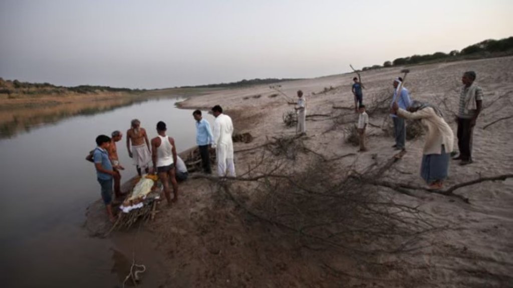 chambal river| agra news| UP news