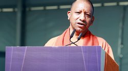 ‘…अपने बेटे का नाम औरंगजेब रखना चाहिए और खुद को शाहजहां’, सीएम योगी ने विपक्ष पर बोला बड़ा हमला