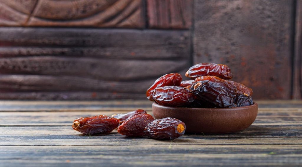 dates benefits, khajoor ke fayde, Khajoor Health Benefits, khajoor khane ke fayde, khajoor advantages, khajoor benefits for anemia,