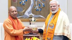 PM मोदी और CM योगी में 1 घंटे की लंबी बातचीत, यूपी के मंत्रिमंडल विस्तार पर क्या फैसला?
