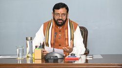 Haryana News: पेपर लीक मामले में सैनी सरकार का एक्शन, 4 DSP समेत 25 पुलिसकर्मी सस्पेंड, दी ये वॉर्निंग