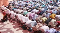 ‘सड़कों और छतों पर नमाज नहीं, लाउडस्पीकर पर भी पाबंदी’, संभल प्रशासन सख्त; सांसद बोले- मजहबी आजादी छीनने की कोशिश