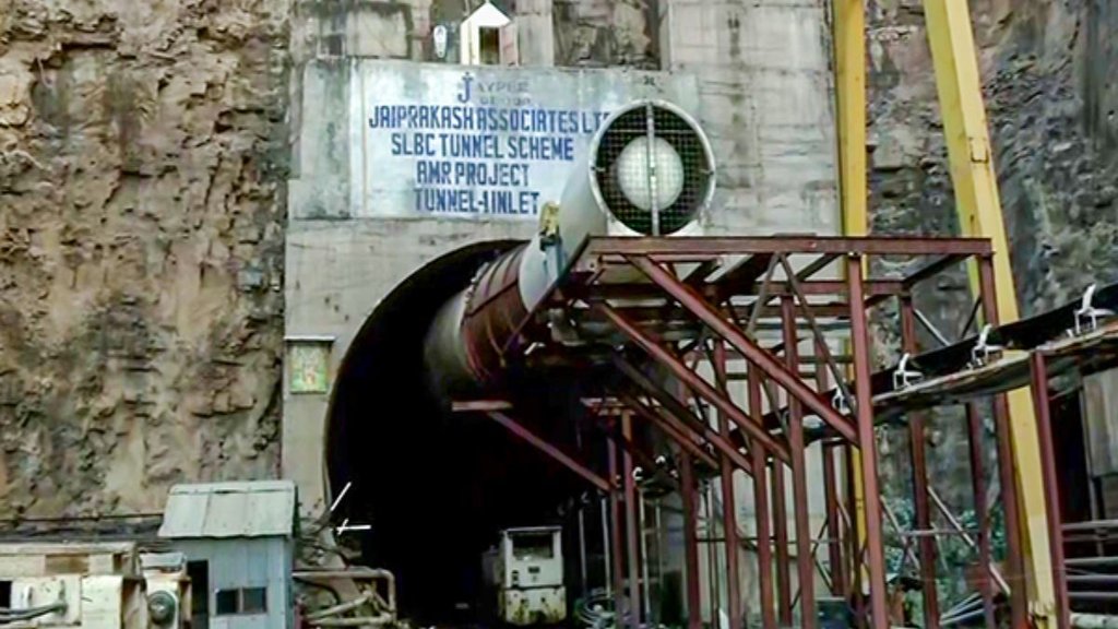 workers trapped in tunnel, Telangana tunnel collapse, Srisailam Left Bank Canal