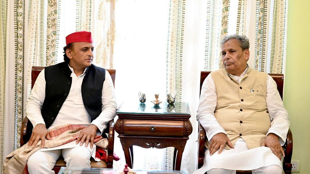 Akhilesh Yadav | Jena | congress