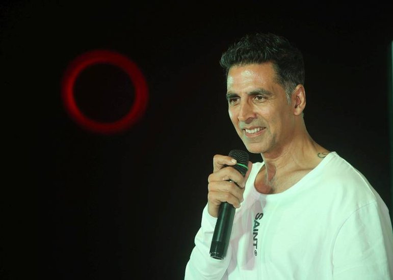 Akshay Kumar Earning
