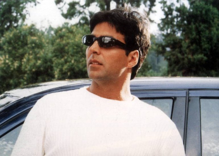 How much Akshay Kumar Earn in 2025 from Property