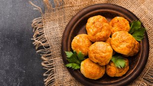 Jodhpuri style Aloo pyaz kachori | Jodhpur pyaz kachori | kachori