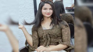 Sanjay Bangar, Anaya Bangar