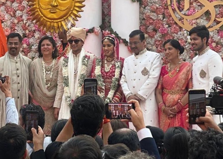 Arvind Kejriwal daughter wedding