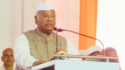 ‘अपनी नाकामियों को छिपाना चाहती है सरकार’, कांग्रेस के अधिवेशन में सरकार पर जमकर बरसे मल्लिकार्जुन खड़गे