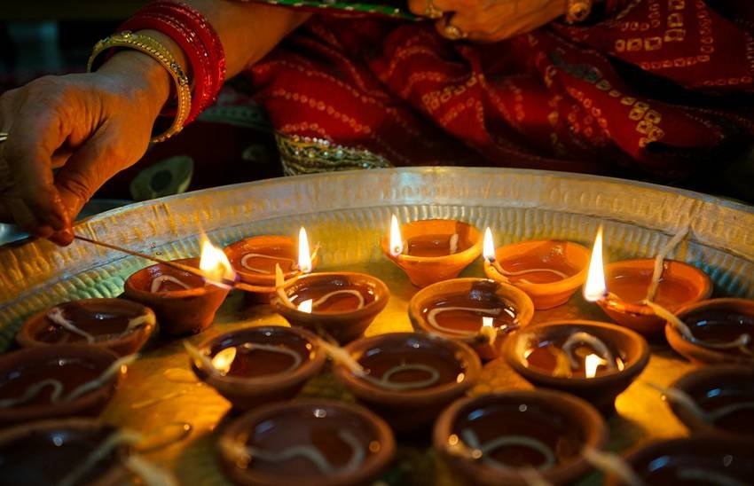 lighting diya in hindu