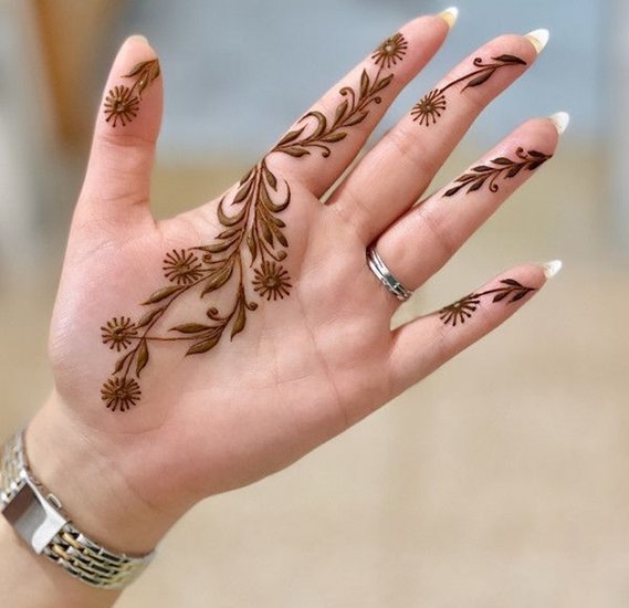 Elegant mehndi styles for western wear