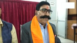 Rajasthan News: बीजेपी नेता ने ‘शुद्धिकरण’ के लिए मंदिर में गंगाजल छिड़का, गहलोत ने दलितों का अपमान बताया