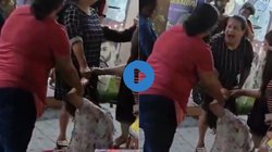 मां को गाली कैसे दी… नोएडा में दो महिलाओं के बीच भयानक मारपीट, व्हाट्सएप पर शुरू हुआ था विवाद, Video Viral