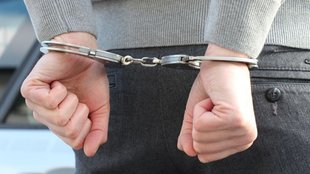 Bengaluru| Hindi News| Blackmailing