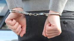 बेंगलुरु : प्री-स्कूल की प्रिंसिपल समेत तीन गिरफ्तार, छात्रा के पिता को प्राइवेट वीडियो लीक करने की दे रहे थे धमकी