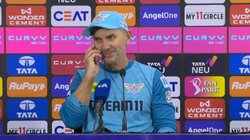 Who is maa? प्रेस कॉन्फ्रेंस के बीच फोन आने पर जस्टिन लैंगर ने किया सवाल; लोटपोट कर देगा लखनऊ के कोच का VIDEO