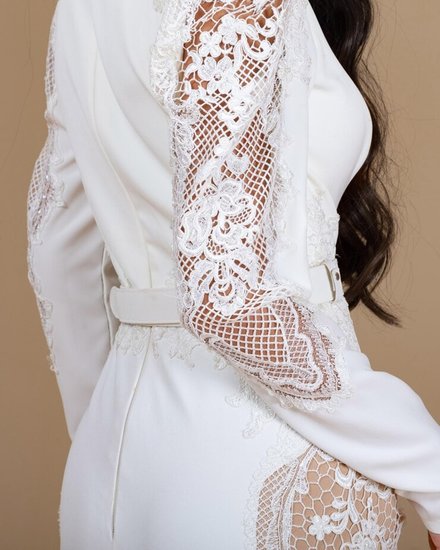 Lace Details