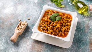 Lobia dal calories and nutrition facts