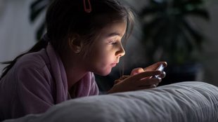 Mobile Addiction । mobile addiction in children । mobile addiction in child