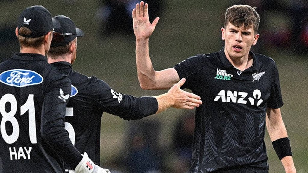 New Zealand vs Pakistan, New Zealand Won ODI series Against Pakistan, PAK vs NZ, Ben Sears Fifer