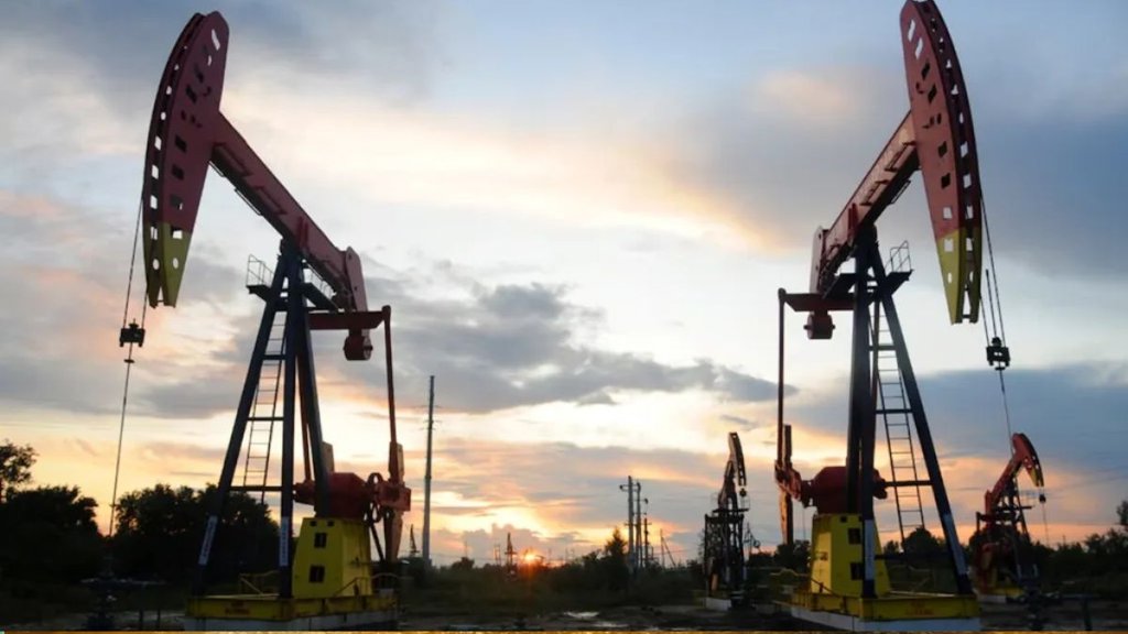 oil companies, LPG Price hike, Petrol Diesel Price