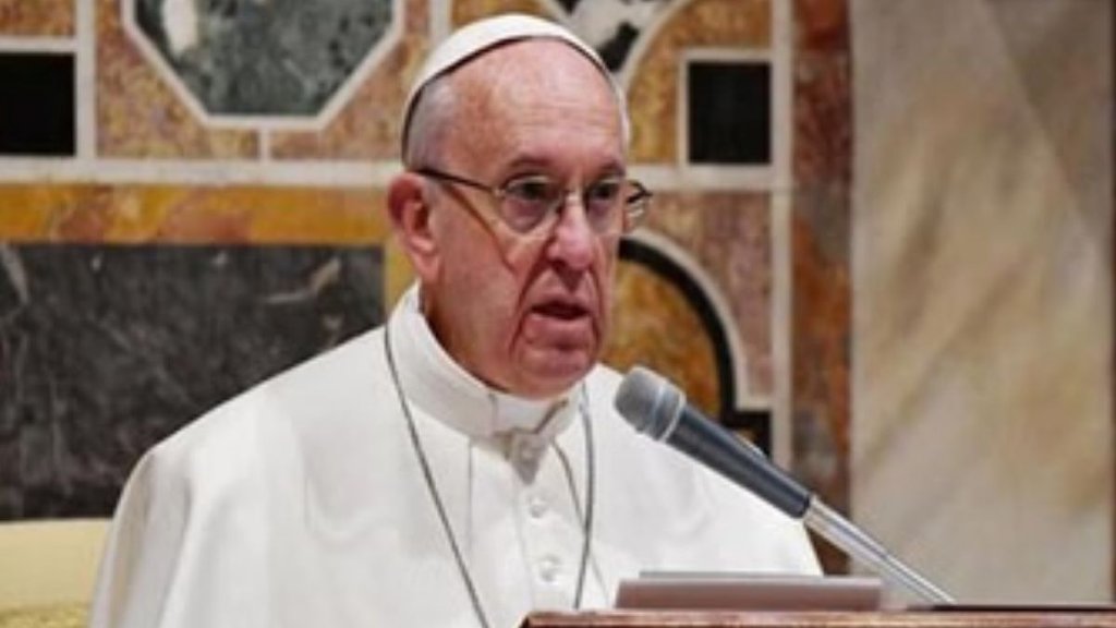 Pope Francis death reason, Pope Francis lung disease, What happened to Pope Francis, Pope Francis illness, Lung disease symptoms