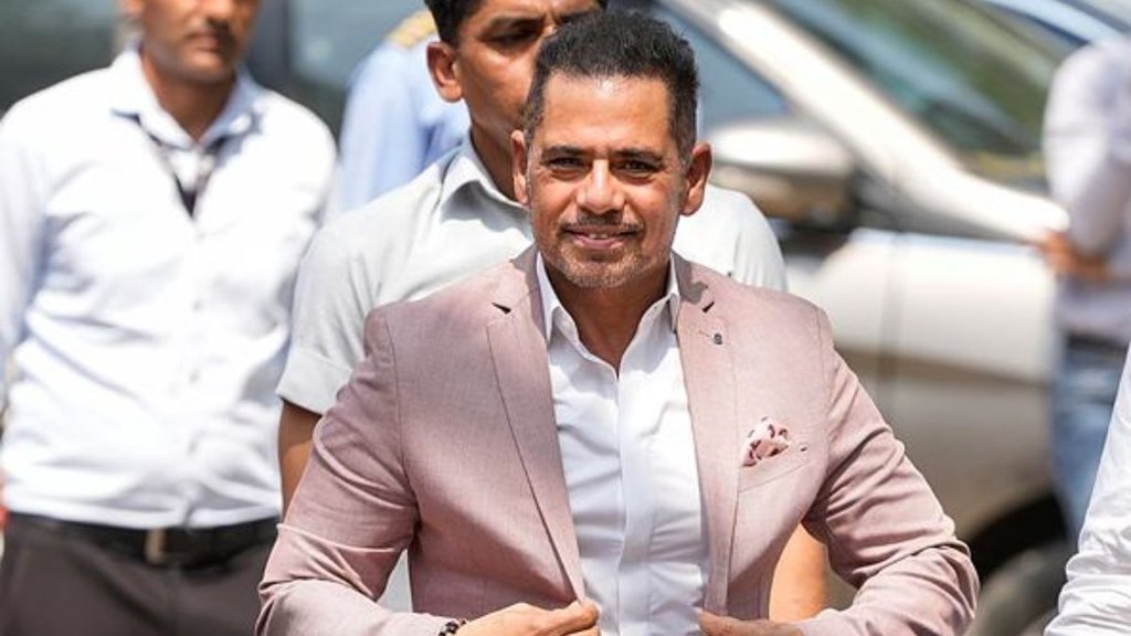 ROBERT VADRA | CONGRESS | ED |