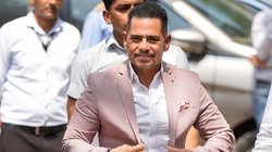 चुनाव लड़ने की इच्छा जाहिर करना और फिर ED की पूछताछ… आखिर रॉबर्ट वाड्रा के खिलाफ कार्रवाई पर कांग्रेस क्यों है चुप?