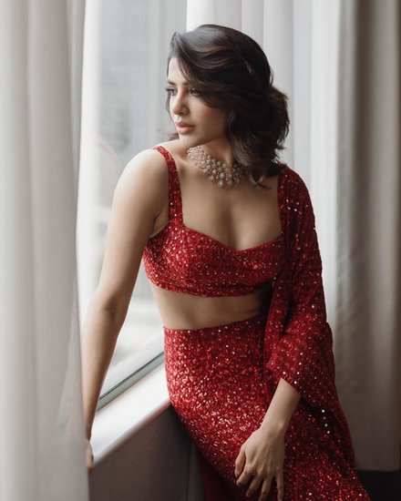 Samantha Ruth Prabhu calls ex husband Naga Chaitanya Handsome